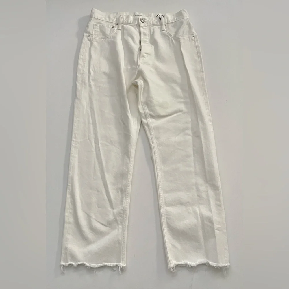 Moussy white high